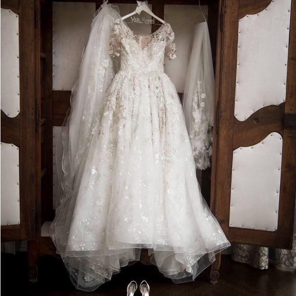 YSA Makino Spring ‘16 White/Ivory Wedding Dress Ball Gown SIZE 4 - Picture 6 of 12